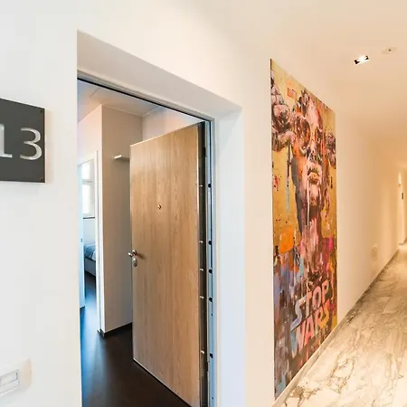 Moderno Bilocale 64mq Con Parcheggio E Palestra Apartament