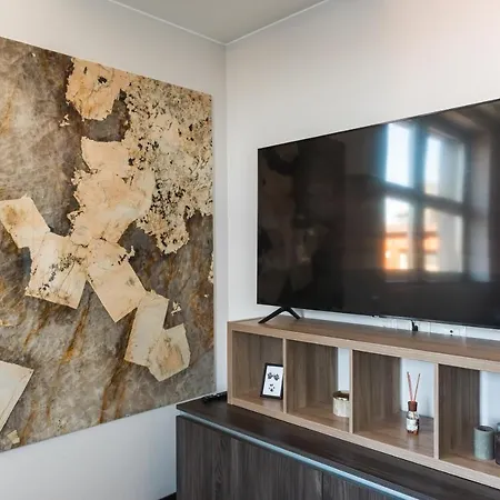 Moderno Bilocale 64mq Con Parcheggio E Palestra Apartament *